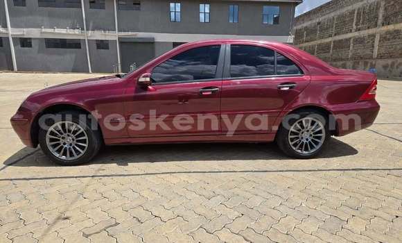 Nunua Ilio tumika Mercedes‒Benz C–Class Nyekundu Gari ndani ya Busia nchini West Kenya Nunua Ilio tumika Mercedes‒Benz C–Class Nyekundu Gari ndani ya Busia nchini West Kenya