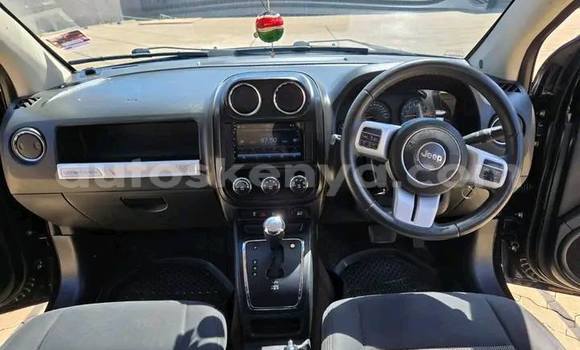 Nunua Ilio tumika Jeep Compass Nyeusi Gari ndani ya Kiambu nchini Nairobi Nunua Ilio tumika Jeep Compass Nyeusi Gari ndani ya Kiambu nchini Nairobi