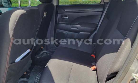 Nunua Ilio tumika Mitsubishi RVR Nyingine Gari ndani ya Kiambu nchini Nairobi Nunua Ilio tumika Mitsubishi RVR Nyingine Gari ndani ya Kiambu nchini Nairobi