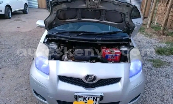 Medium with watermark toyota vitz northeast kenya bute 27211