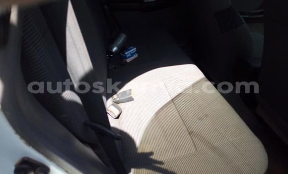 Nunua Ilio tumika Subaru Impreza Nyeupe Gari ndani ya Nairobi nchini Nairobi Nunua Ilio tumika Subaru Impreza Nyeupe Gari ndani ya Nairobi nchini Nairobi