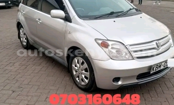 Oofamaa Toyota IST Other Makiinaa iti Busia keessatti West Kenya keessatti