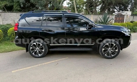 Buy Used Toyota Prado Black Car in Bute in Northeast Kenya