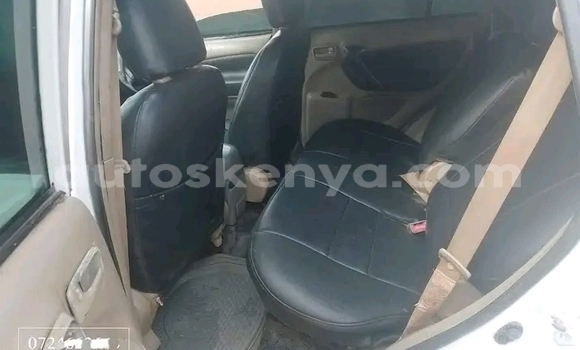Nunua Ilio tumika Toyota RAV4 Nyeupe Gari ndani ya Changamwe nchini Pwani Nunua Ilio tumika Toyota RAV4 Nyeupe Gari ndani ya Changamwe nchini Pwani