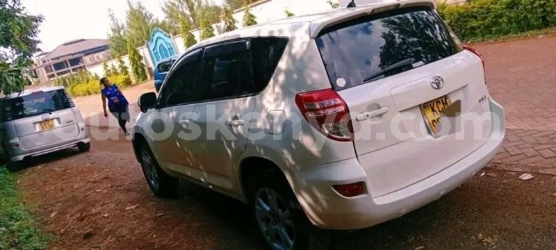 Big with watermark toyota rav4 northeast kenya bute 27873