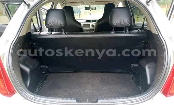 Nunua Ilio tumika Toyota Vitz Nyingine Gari ndani ya Bute nchini Kaskazini Mashariki mwa Kenya Nunua Ilio tumika Toyota Vitz Nyingine Gari ndani ya Bute nchini Kaskazini Mashariki mwa Kenya