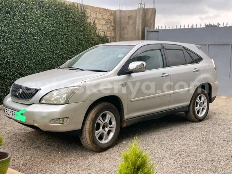 Big with watermark toyota harrier northeast kenya bute 27877