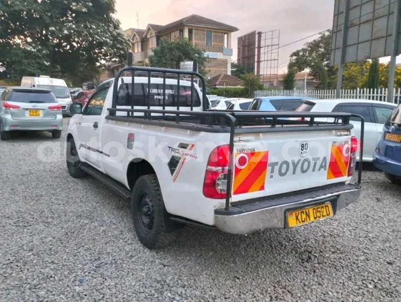 Big with watermark toyota hilux coast changamwe 27880