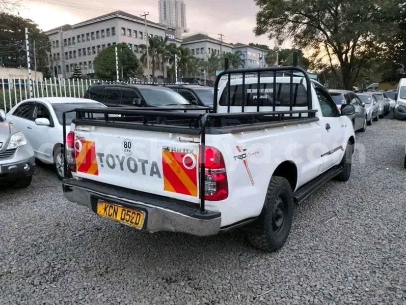 Big with watermark toyota hilux coast changamwe 27880