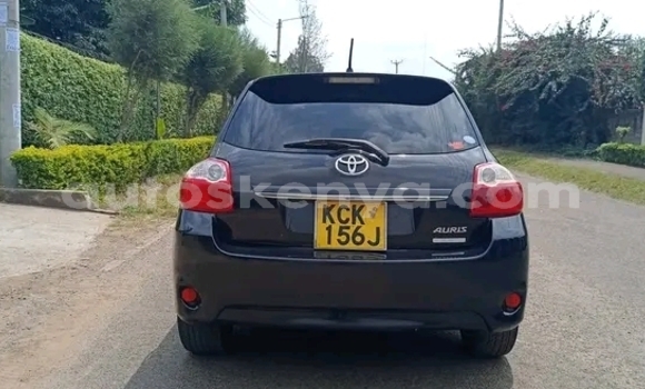 Nunua Ilio tumika Toyota Auris Nyeusi Gari ndani ya Bute nchini Kaskazini Mashariki mwa Kenya Nunua Ilio tumika Toyota Auris Nyeusi Gari ndani ya Bute nchini Kaskazini Mashariki mwa Kenya