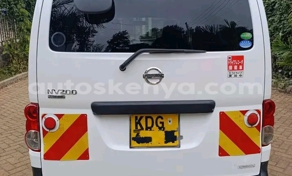 Oofamaa Nissan NV200 White Makiinaa iti Homa Bay keessatti Nyanza keessatti Oofamaa Nissan NV200 White Makiinaa iti Homa Bay keessatti Nyanza keessatti