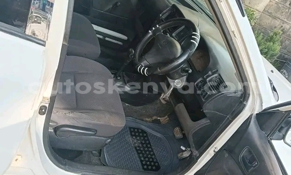 Nunua Ilio tumika Toyota Probox Nyeupe Gari ndani ya Busia nchini West Kenya Nunua Ilio tumika Toyota Probox Nyeupe Gari ndani ya Busia nchini West Kenya