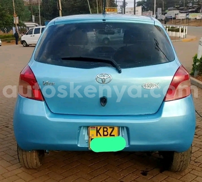 Big with watermark toyota vitz northeast kenya bute 27888