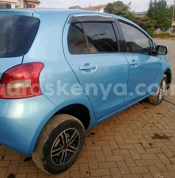 Big with watermark toyota vitz northeast kenya bute 27888
