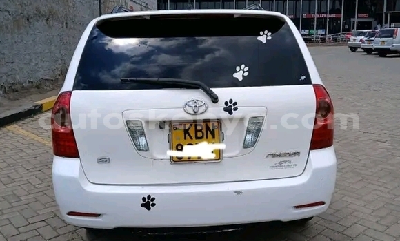Nunua Ilio tumika Toyota Fielder Nyeupe Gari ndani ya Busia nchini West Kenya Nunua Ilio tumika Toyota Fielder Nyeupe Gari ndani ya Busia nchini West Kenya
