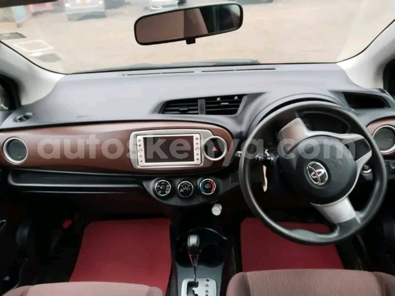 Big with watermark toyota vitz northeast kenya bute 27891