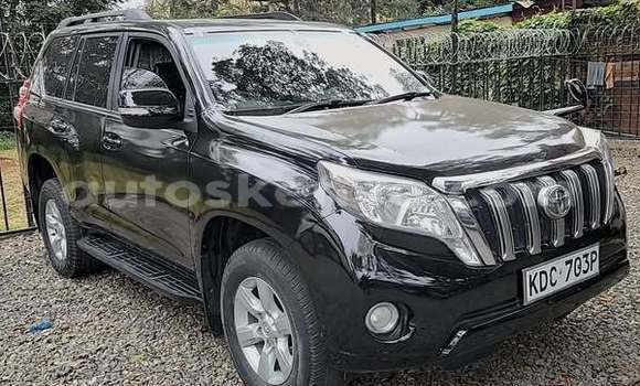 Oofamaa Toyota Prado Other Makiinaa iti Bute keessatti Northeast Kenya keessatti