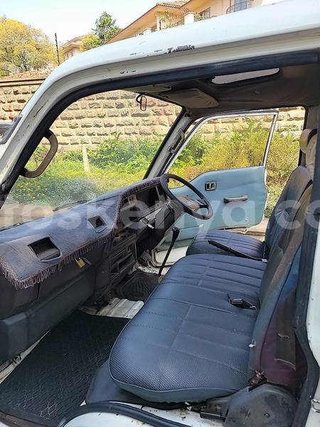 Big with watermark nissan caravan nairobi nairobi 27906