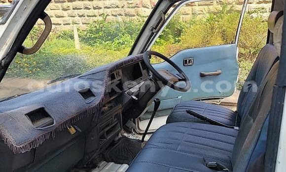 Buy Used Nissan Caravan Other Car in Nairobi in Nairobi Buy Used Nissan Caravan Other Car in Nairobi in Nairobi