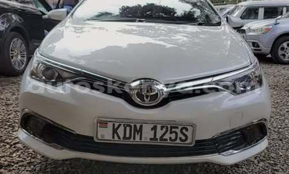 Nunua Ilio tumika Toyota Auris Nyingine Gari ndani ya Nairobi nchini Nairobi