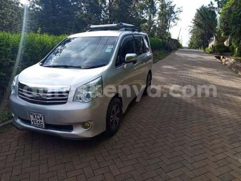 Big with watermark toyota noah nairobi nairobi 27920