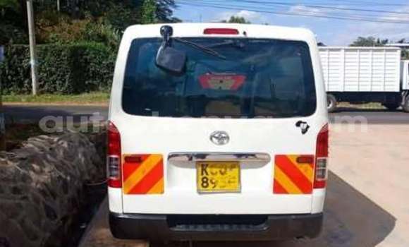 Oofamaa Toyota Hiace Other Makiinaa iti Nairobi keessatti Nairobi keessatti Oofamaa Toyota Hiace Other Makiinaa iti Nairobi keessatti Nairobi keessatti