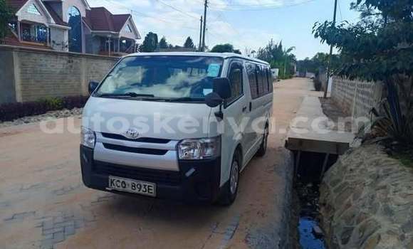 Oofamaa Toyota Hiace Other Makiinaa iti Nairobi keessatti Nairobi keessatti Oofamaa Toyota Hiace Other Makiinaa iti Nairobi keessatti Nairobi keessatti