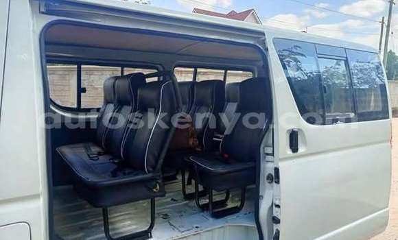 Oofamaa Toyota Hiace Other Makiinaa iti Nairobi keessatti Nairobi keessatti Oofamaa Toyota Hiace Other Makiinaa iti Nairobi keessatti Nairobi keessatti