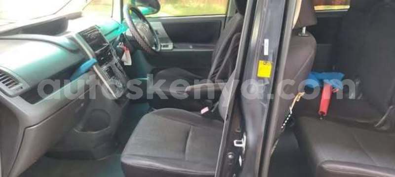Big with watermark toyota voxy nairobi nairobi 27927