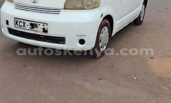 Oofamaa Toyota Porte Other Makiinaa iti Nairobi keessatti Nairobi keessatti