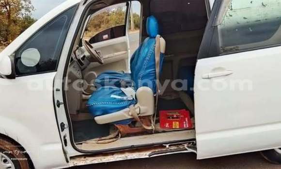 Oofamaa Toyota Porte Other Makiinaa iti Nairobi keessatti Nairobi keessatti Oofamaa Toyota Porte Other Makiinaa iti Nairobi keessatti Nairobi keessatti