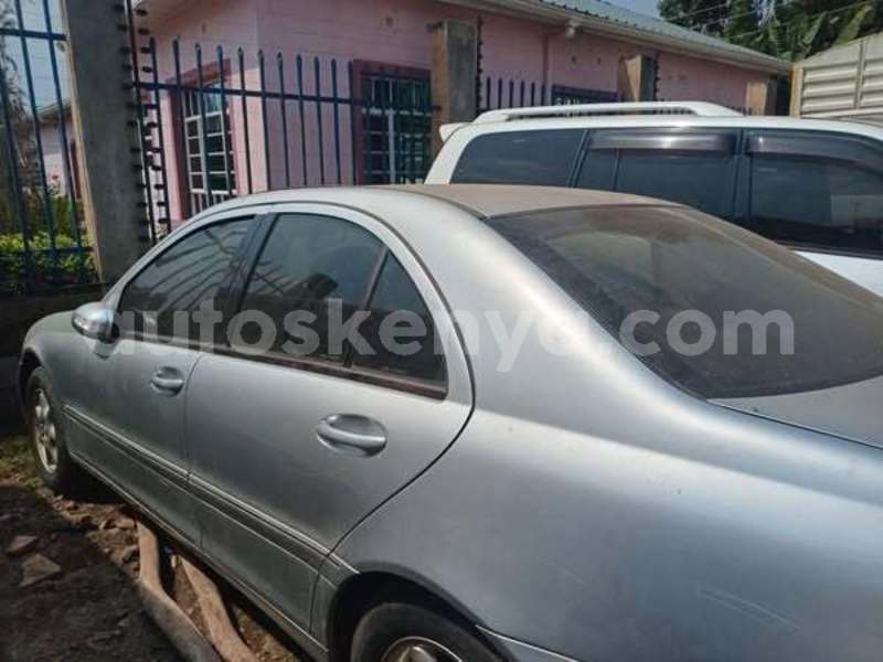 Big with watermark toyota premio nairobi nairobi 27944