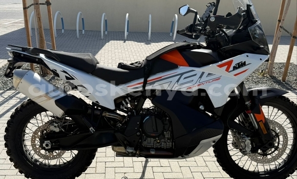 Nunua Ilio tumika KTM ADVENTURE Beige Bike ndani ya Nairobi nchini Nairobi