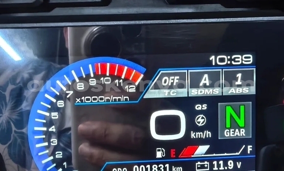 Buy Used Suzuki V-Strom Beige Bike in Nairobi in Nairobi Buy Used Suzuki V-Strom Beige Bike in Nairobi in Nairobi