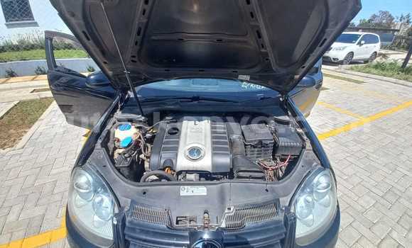 Oofamaa Volkswagen Jetta Black Makiinaa iti Nairobi keessatti Nairobi keessatti Oofamaa Volkswagen Jetta Black Makiinaa iti Nairobi keessatti Nairobi keessatti