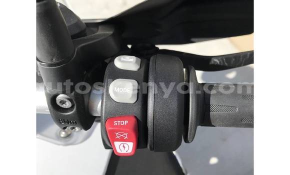 Buy Used BMW R1200GS Adventure White Bike in Nairobi in Nairobi Buy Used BMW R1200GS Adventure White Bike in Nairobi in Nairobi