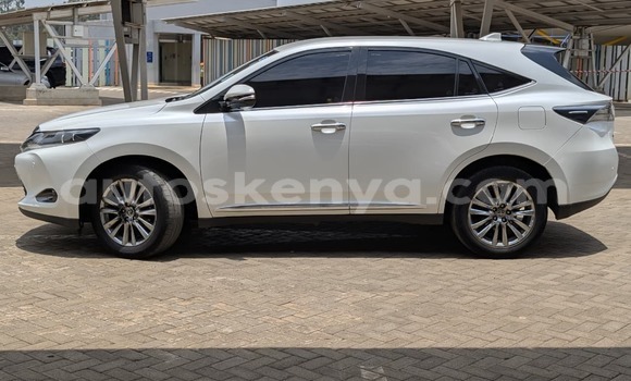 Nunua Ilio tumika Toyota Harrier Nyeupe Gari ndani ya Nairobi nchini Nairobi Nunua Ilio tumika Toyota Harrier Nyeupe Gari ndani ya Nairobi nchini Nairobi