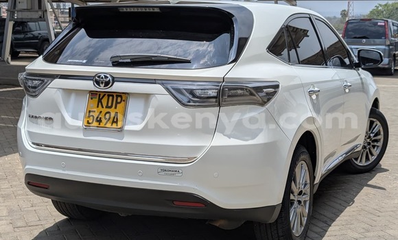 Nunua Ilio tumika Toyota Harrier Nyeupe Gari ndani ya Nairobi nchini Nairobi Nunua Ilio tumika Toyota Harrier Nyeupe Gari ndani ya Nairobi nchini Nairobi