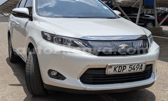 Nunua Ilio tumika Toyota Harrier Nyeupe Gari ndani ya Nairobi nchini Nairobi Nunua Ilio tumika Toyota Harrier Nyeupe Gari ndani ya Nairobi nchini Nairobi