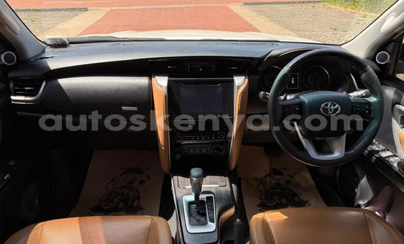Nunua Ilio tumika Toyota Fortuner Nyeupe Gari ndani ya Nairobi nchini Nairobi Nunua Ilio tumika Toyota Fortuner Nyeupe Gari ndani ya Nairobi nchini Nairobi