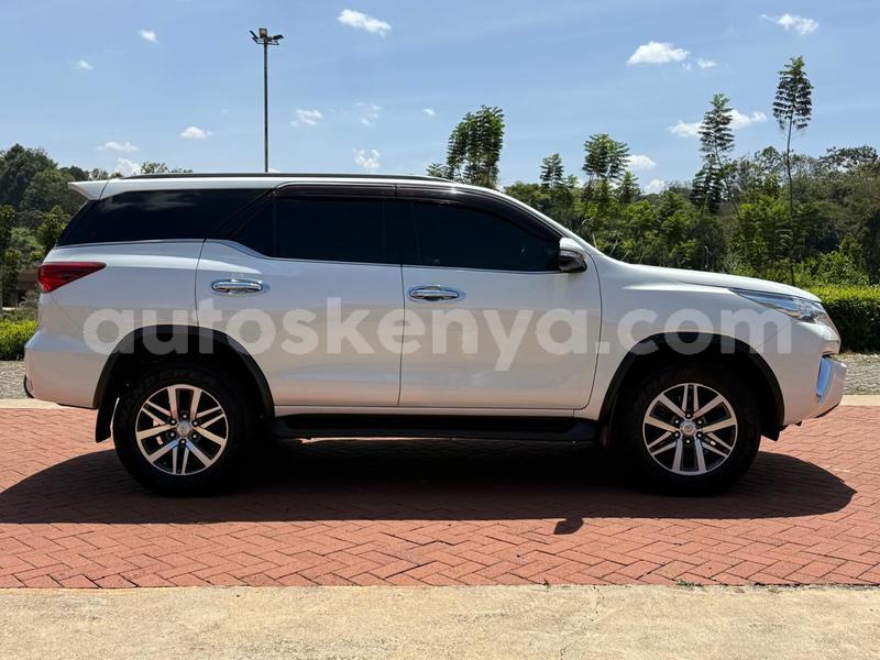 Big with watermark toyota fortuner nairobi nairobi 28244
