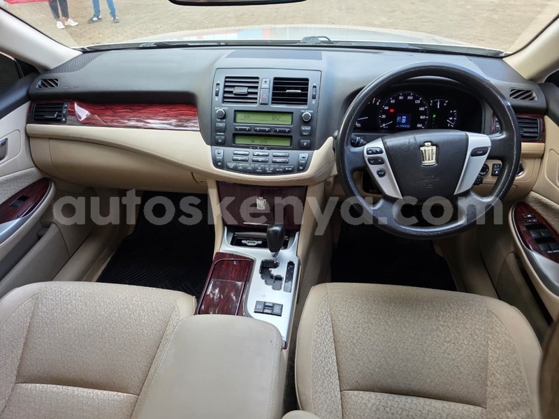 Big with watermark toyota crown nairobi nairobi 28247