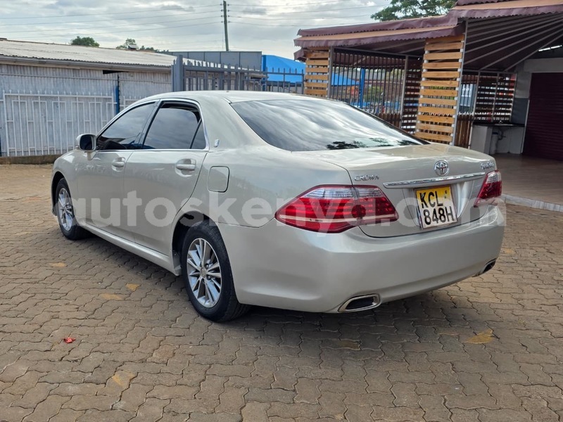 Big with watermark toyota crown nairobi nairobi 28247