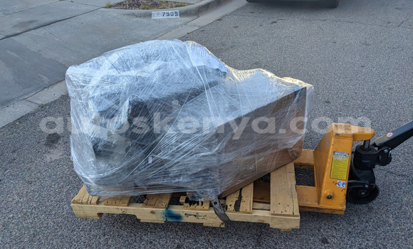 Buy Mercedes-Benz E-Class, in Nairobi in Nairobi Buy Mercedes-Benz E-Class, in Nairobi in Nairobi