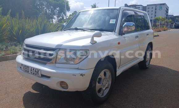 Buy Used Mitsubishi Pajero iO White Car in Nairobi in Nairobi Buy Used Mitsubishi Pajero iO White Car in Nairobi in Nairobi