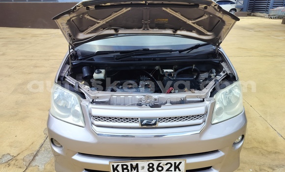 Buy Used Toyota Noah Brown Car in Nairobi in Nairobi
