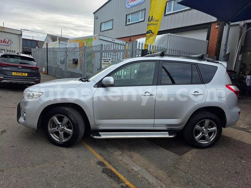 Big with watermark toyota rav4 nairobi nairobi 28272