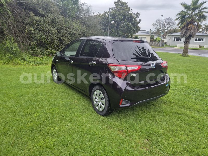 Big with watermark toyota vitz nairobi nairobi 28274