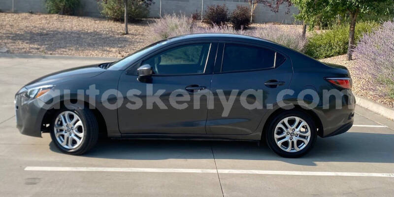 Big with watermark toyota yaris nairobi nairobi 28283