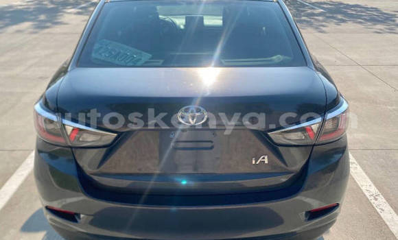 Buy Used Toyota Yaris Black Car in Nairobi in Nairobi Buy Used Toyota Yaris Black Car in Nairobi in Nairobi